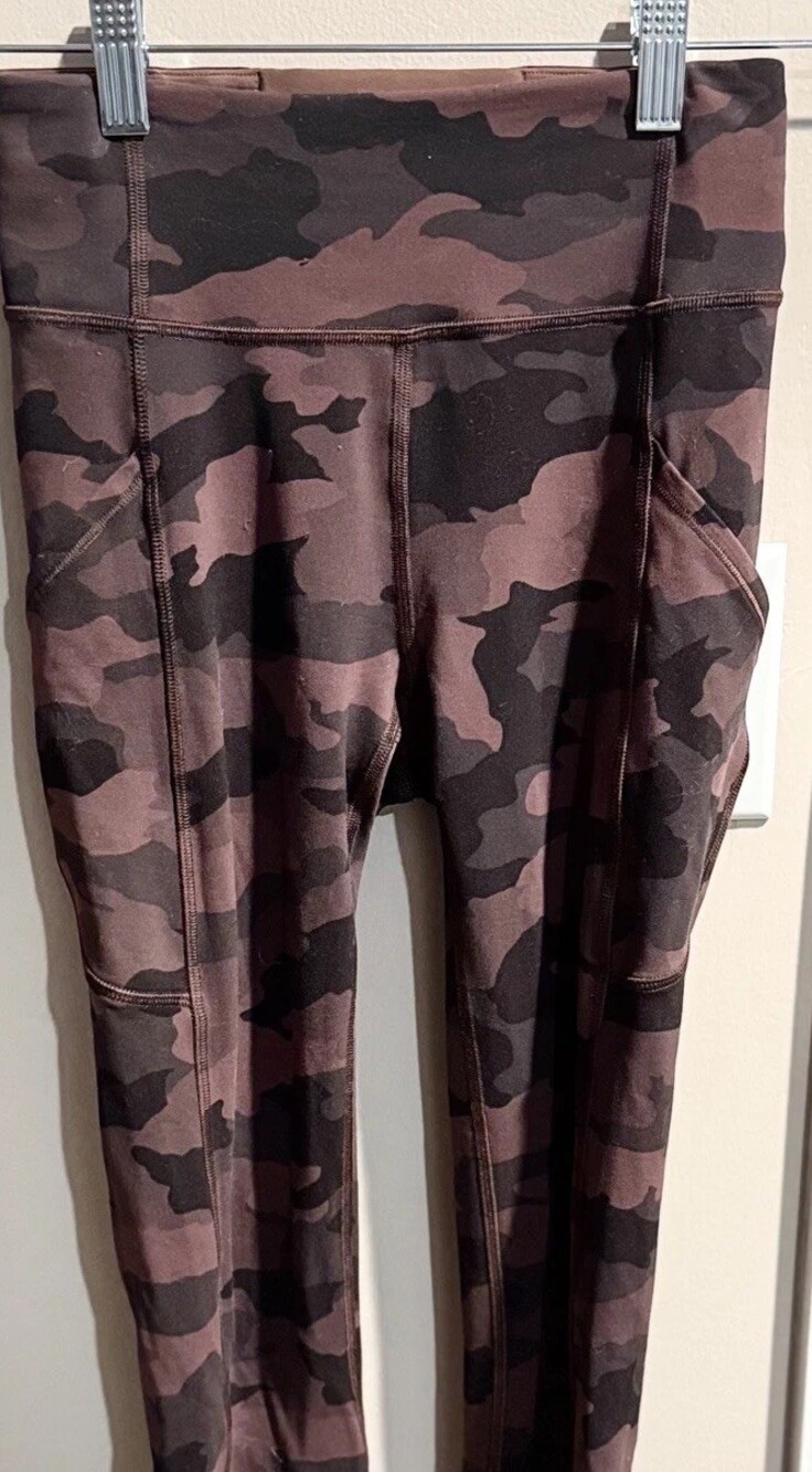 Lululemon Size 2 Invigorate High-Rise Tight 25" Camo Brown Earth w/Pockets